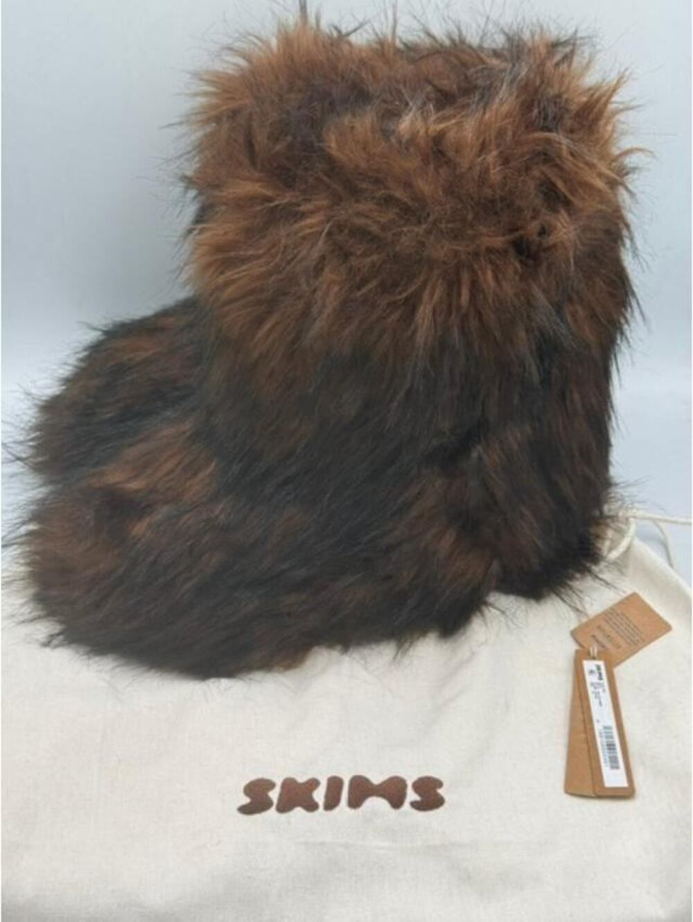 Skims Faux Fur Women's Size 7 - NEW